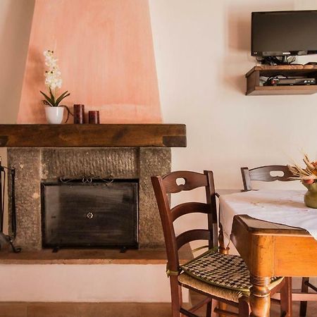 Le Casette Country House 2 Petricci エクステリア 写真